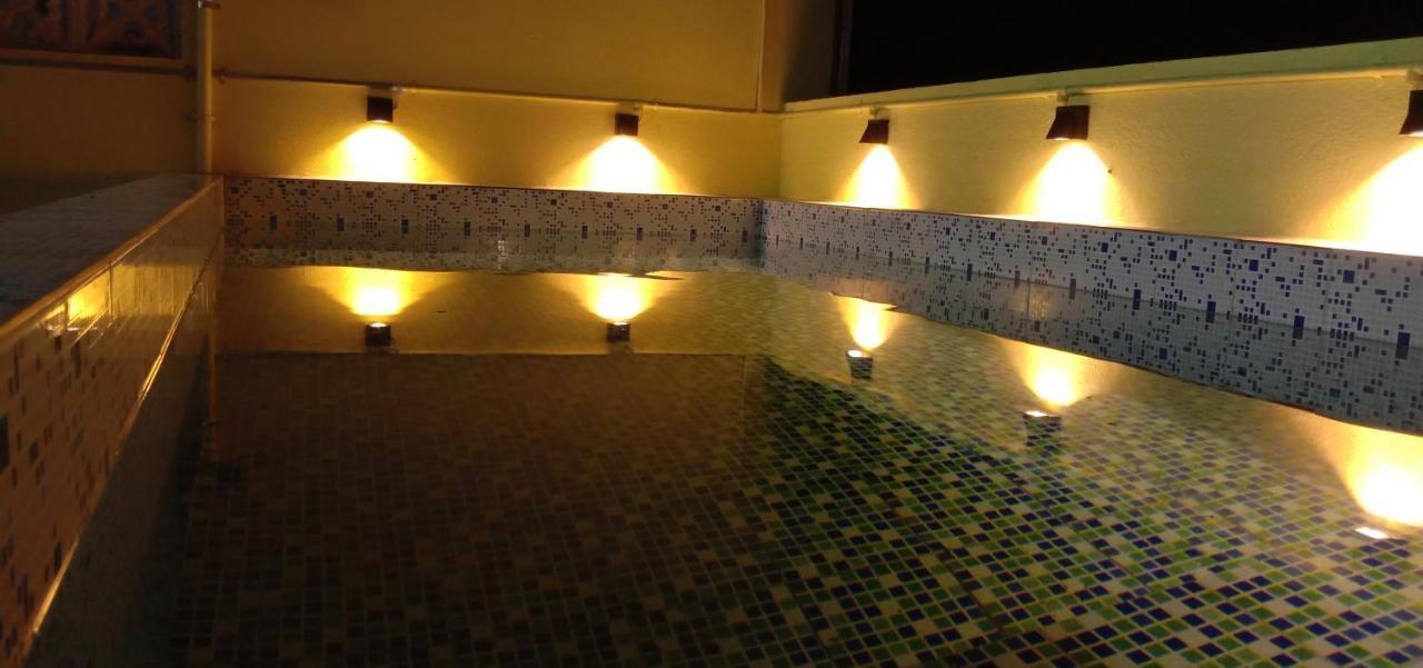 Eagle Nest Residency Hotell Kottakuppam Eksteriør bilde