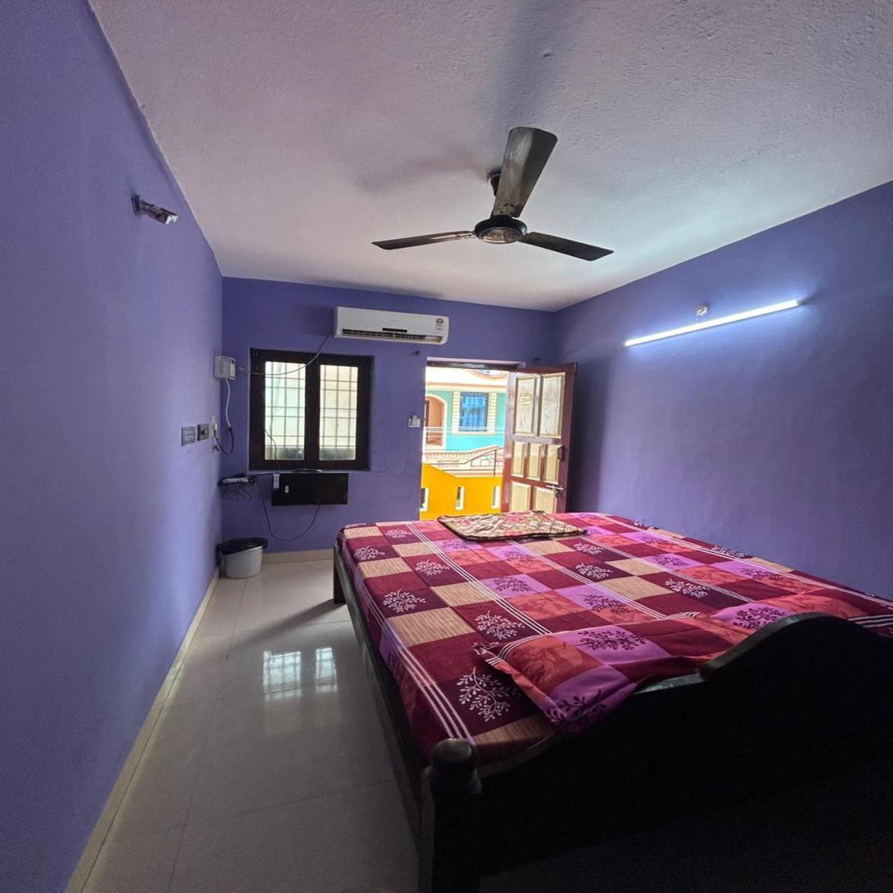 Eagle Nest Residency Hotell Kottakuppam Eksteriør bilde