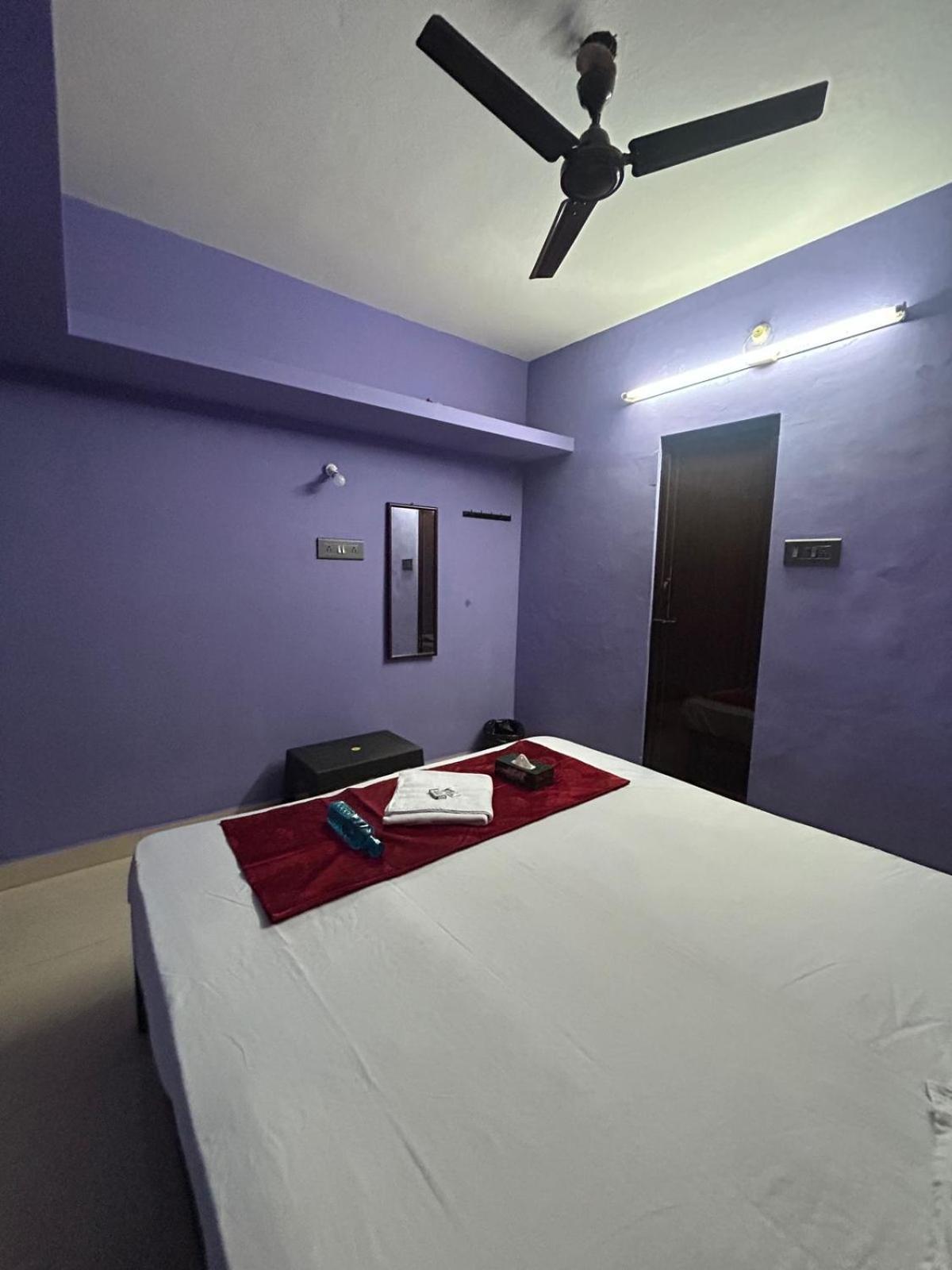 Eagle Nest Residency Hotell Kottakuppam Eksteriør bilde
